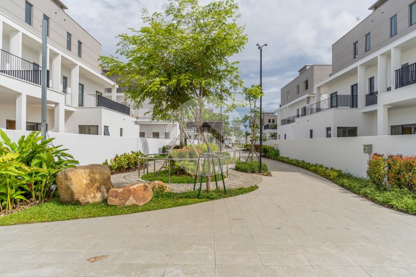 3 Bedroom Villa Plus Touch For Sale - Borey Chankiri, Preaek Kampues, Phnom Penh