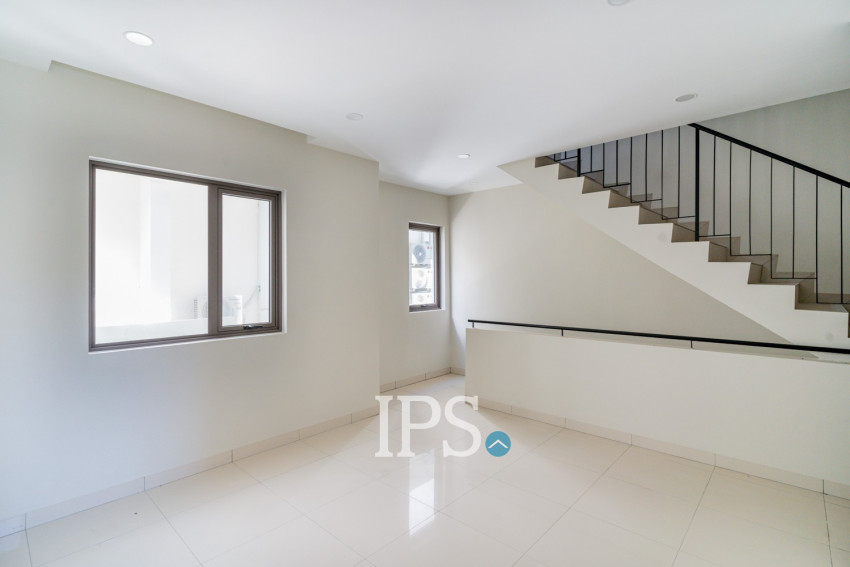 3 Bedroom Villa Plus Touch For Sale - Borey Chankiri, Preaek Kampues, Phnom Penh