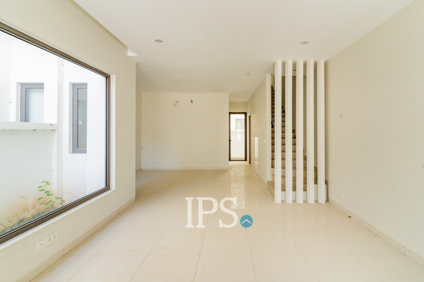 3 Bedroom Villa Plus Touch For Sale - Borey Chankiri, Preaek Kampues, Phnom Penh