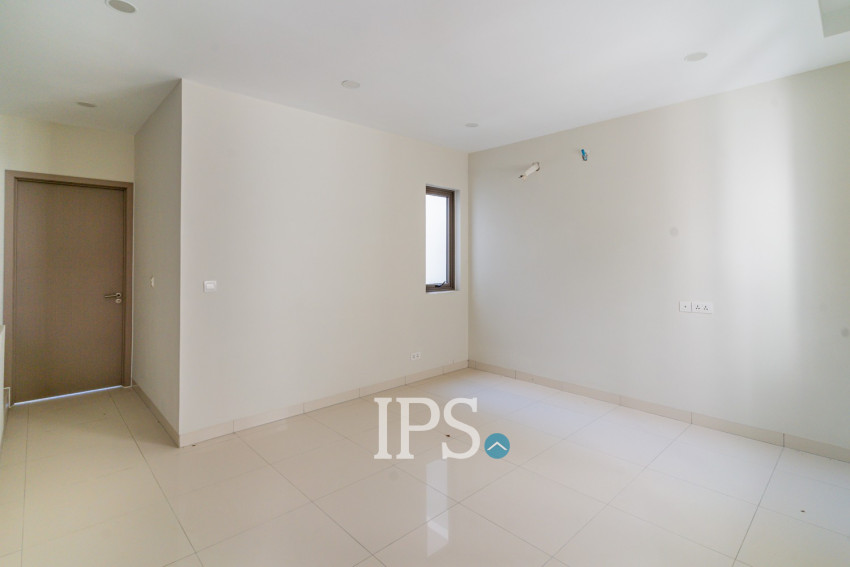 3 Bedroom Villa Plus Touch For Sale - Borey Chankiri, Preaek Kampues, Phnom Penh