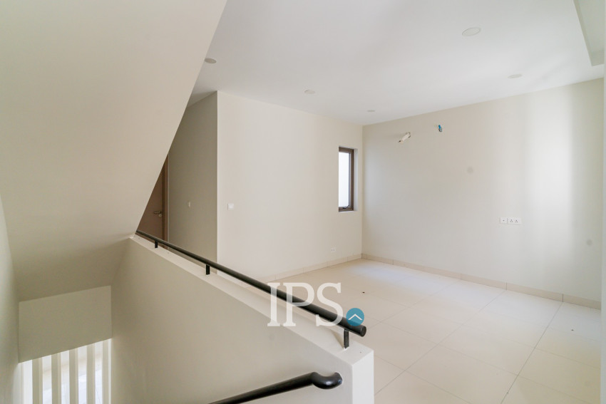 3 Bedroom Villa Plus Touch For Sale - Borey Chankiri, Preaek Kampues, Phnom Penh