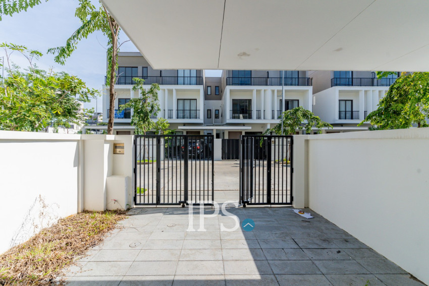 3 Bedroom Villa Plus Touch For Sale - Borey Chankiri, Preaek Kampues, Phnom Penh