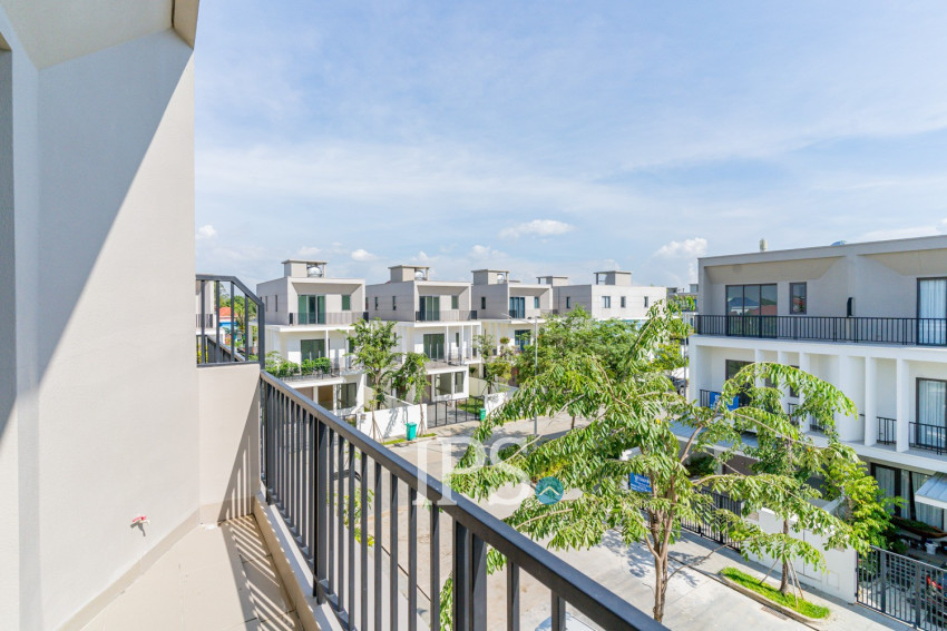 3 Bedroom Villa Plus Touch For Sale - Borey Chankiri, Preaek Kampues, Phnom Penh