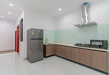 4 Bedroom Villa For Rent - Bassac Garden City, Tonle Bassac, Phnom Penh thumbnail