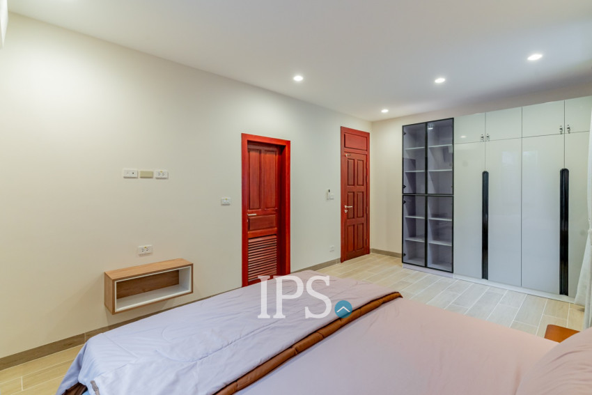 4 Bedroom Villa For Rent - Bassac Garden City, Tonle Bassac, Phnom Penh