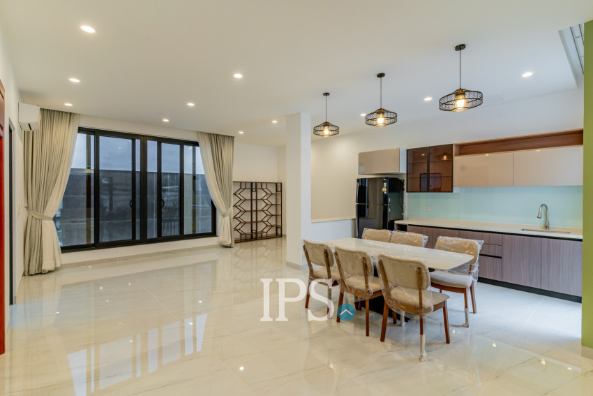 4 Bedroom Villa For Rent - Bassac Garden City, Tonle Bassac, Phnom Penh