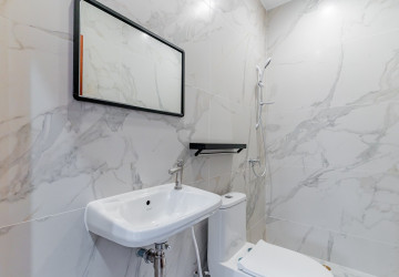 4 Bedroom Villa For Rent - Bassac Garden City, Tonle Bassac, Phnom Penh thumbnail