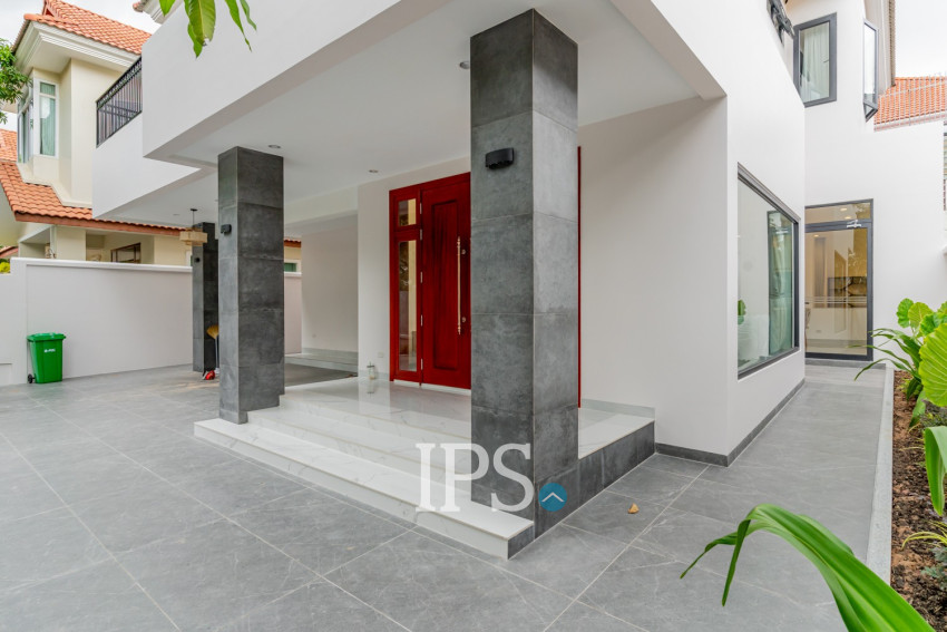 4 Bedroom Villa For Rent - Bassac Garden City, Tonle Bassac, Phnom Penh
