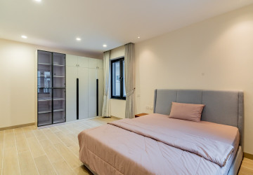 4 Bedroom Villa For Rent - Bassac Garden City, Tonle Bassac, Phnom Penh thumbnail