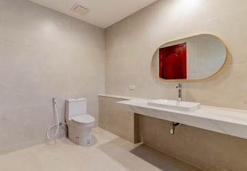 4 Bedroom Villa For Rent - Bassac Garden City, Tonle Bassac, Phnom Penh thumbnail