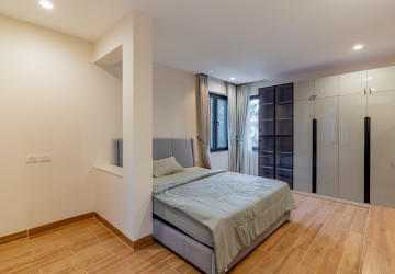 4 Bedroom Villa For Rent - Bassac Garden City, Tonle Bassac, Phnom Penh thumbnail