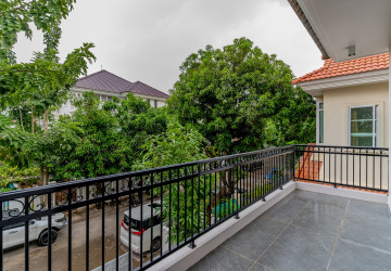 4 Bedroom Villa For Rent - Bassac Garden City, Tonle Bassac, Phnom Penh thumbnail
