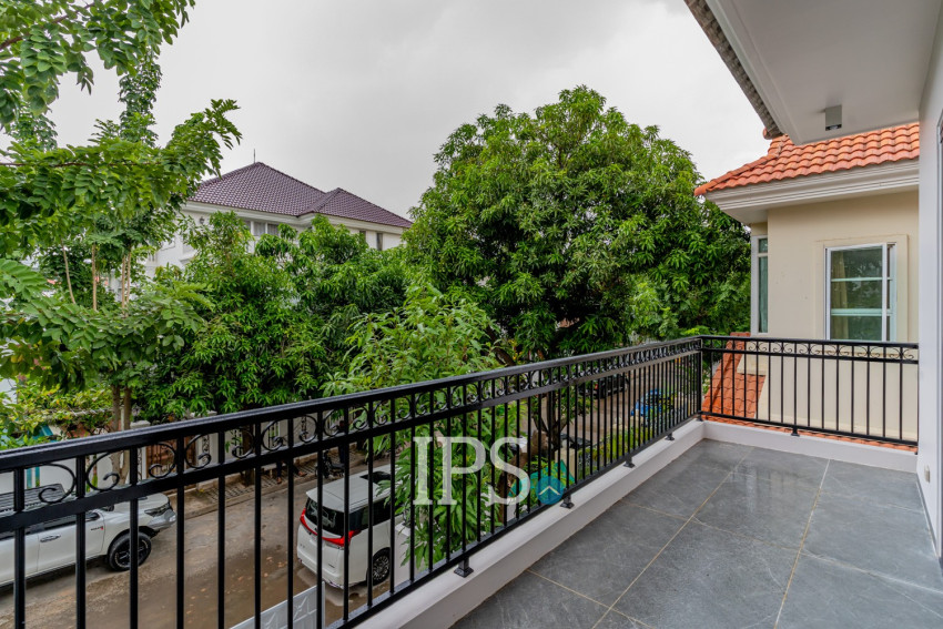 4 Bedroom Villa For Rent - Bassac Garden City, Tonle Bassac, Phnom Penh