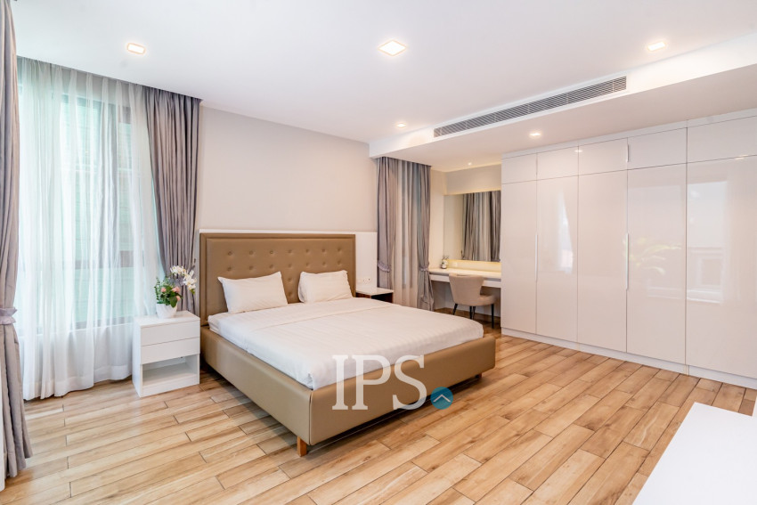 2 Bedroom Serviced Apartment For Rent - BKK1, Phnom Penh
