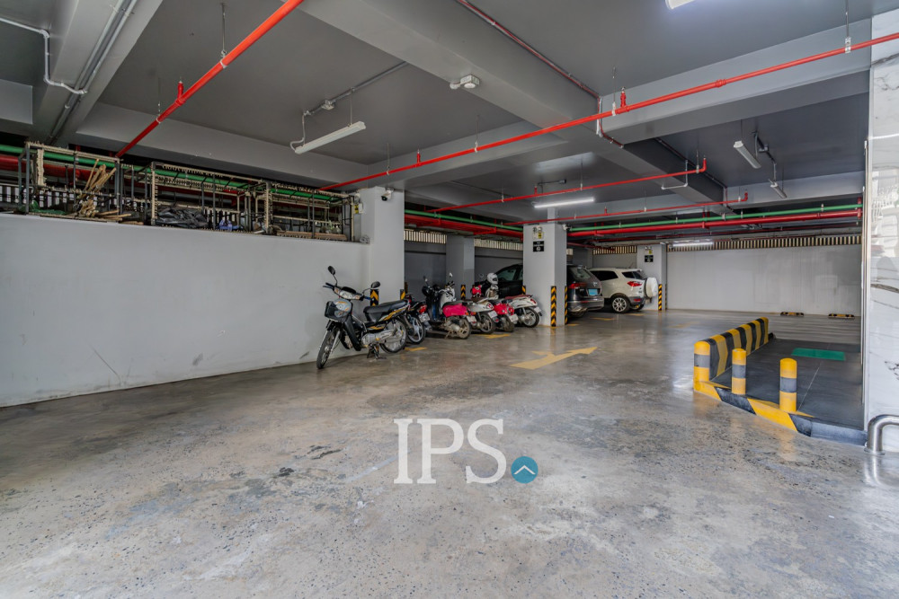 2 Bedroom Serviced Apartment For Rent - BKK1, Phnom Penh - Image 25