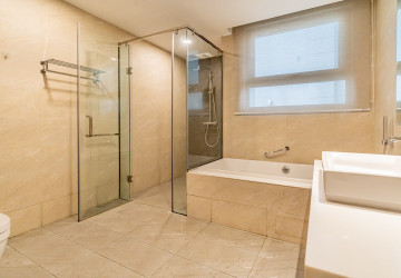 2 Bedroom Serviced Apartment For Rent - BKK1, Phnom Penh thumbnail