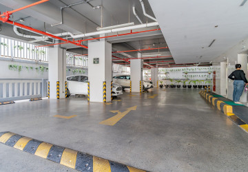 2 Bedroom Serviced Apartment For Rent - BKK1, Phnom Penh thumbnail