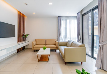 2 Bedroom Serviced Apartment For Rent - BKK1, Phnom Penh thumbnail