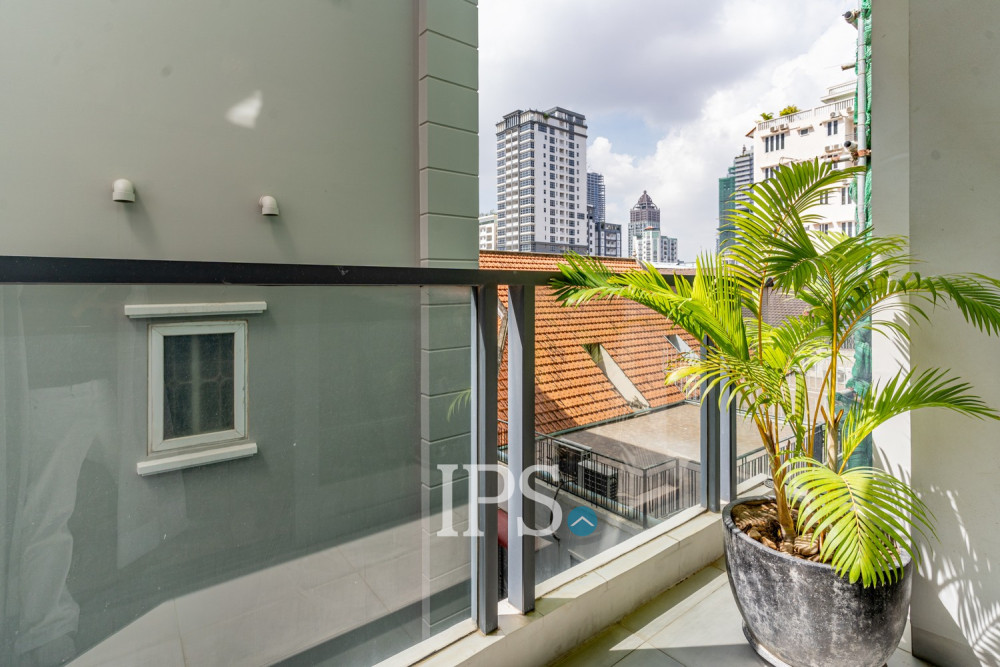 2 Bedroom Serviced Apartment For Rent - BKK1, Phnom Penh - Image 13