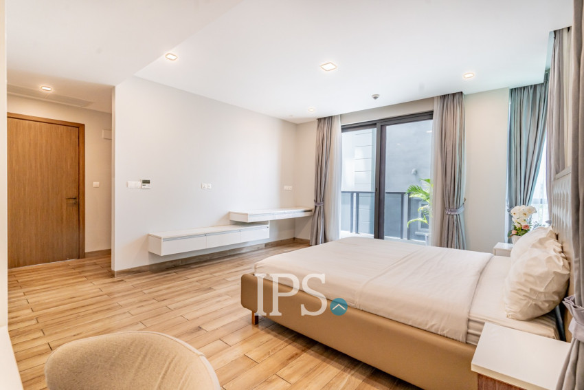 2 Bedroom Serviced Apartment For Rent - BKK1, Phnom Penh