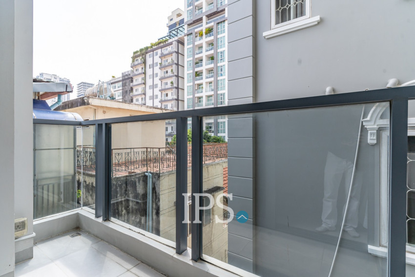 2 Bedroom Serviced Apartment For Rent - BKK1, Phnom Penh