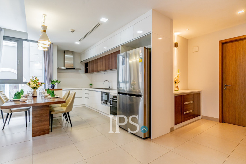 2 Bedroom Serviced Apartment For Rent - BKK1, Phnom Penh