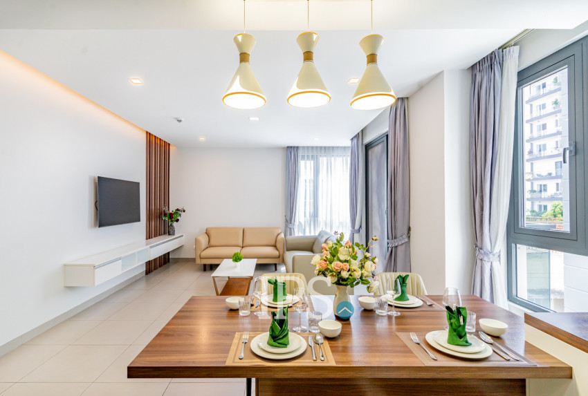 2 Bedroom Serviced Apartment For Rent - BKK1, Phnom Penh