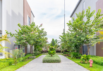 4 Bedroom Link House For Rent - The Prince One Tropica, Sen Sok, Phnom Penh thumbnail