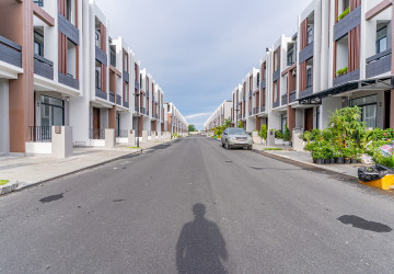 4 Bedroom Link House For Rent - The Prince One Tropica, Sen Sok, Phnom Penh thumbnail