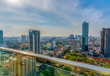 25th Floor 3 Bedroom Penthouse For Rent - Embassy Central, BKK1, Phnom Penh thumbnail