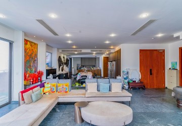 25th Floor 3 Bedroom Penthouse For Rent - Embassy Central, BKK1, Phnom Penh thumbnail