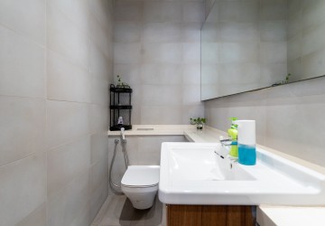 25th Floor 3 Bedroom Penthouse For Rent - Embassy Central, BKK1, Phnom Penh thumbnail