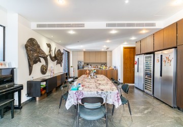 25th Floor 3 Bedroom Penthouse For Rent - Embassy Central, BKK1, Phnom Penh thumbnail