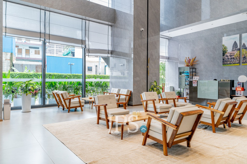 32nd Floor 1 Bedroom Condo for Sale - The Pinnacle, Tonle Bassac, Phnom Penh