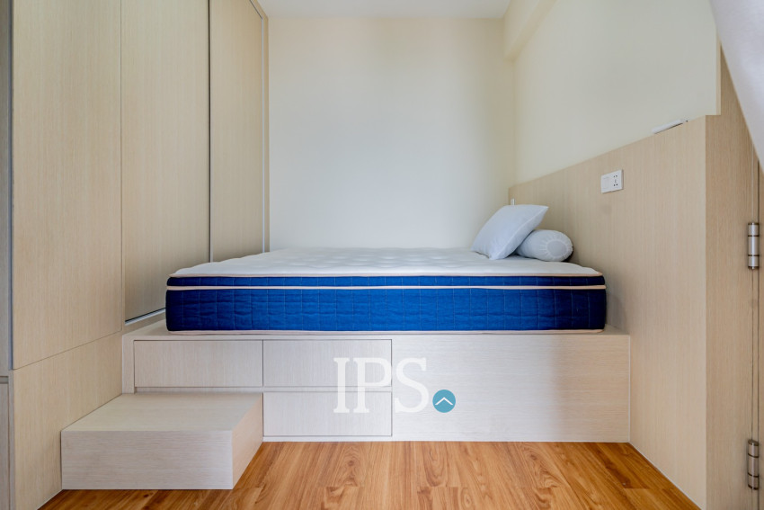 32nd Floor 1 Bedroom Condo for Sale - The Pinnacle, Tonle Bassac, Phnom Penh