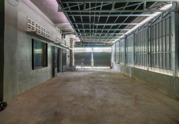 Commercial Space with Residence For Rent - Slor Kram, Siem Reap thumbnail