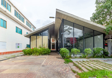Commercial Space with Residence For Rent - Slor Kram, Siem Reap thumbnail