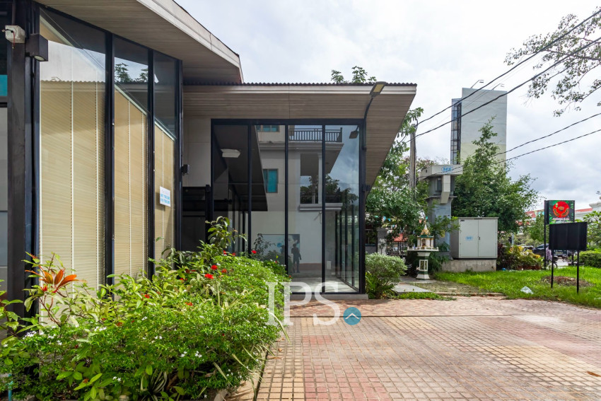 Commercial Space with Residence For Rent - Slor Kram, Siem Reap