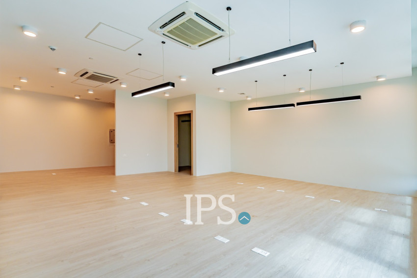 109.74 Sqm Office Space For Rent - GIA Tower, Tonle Bassac, Phnom Penh