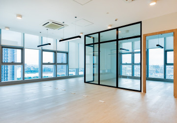 109.74 Sqm Office Space For Rent - GIA Tower, Tonle Bassac, Phnom Penh thumbnail