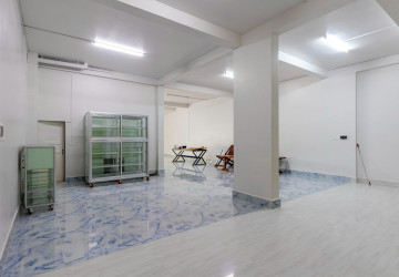 2 Bedroom Shophouse For Rent - Slor Kram, Siem Reap thumbnail