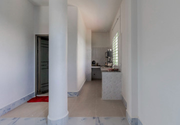 2 Bedroom Shophouse For Rent - Slor Kram, Siem Reap thumbnail