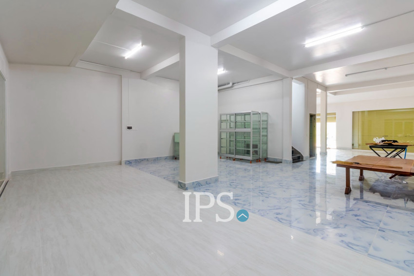 2 Bedroom Shophouse For Rent - Slor Kram, Siem Reap