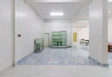 2 Bedroom Shophouse For Rent - Slor Kram, Siem Reap thumbnail