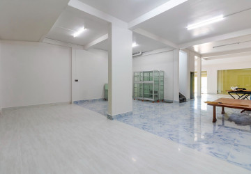 2 Bedroom Shophouse For Rent - Slor Kram, Siem Reap thumbnail