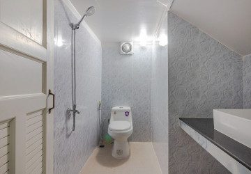 2 Bedroom Shophouse For Rent - Slor Kram, Siem Reap thumbnail