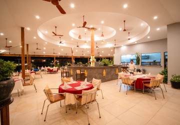 Boutique Resort with 19 Villas and Restaurant For Rent - Sala Kamreuk, Siem Reap thumbnail