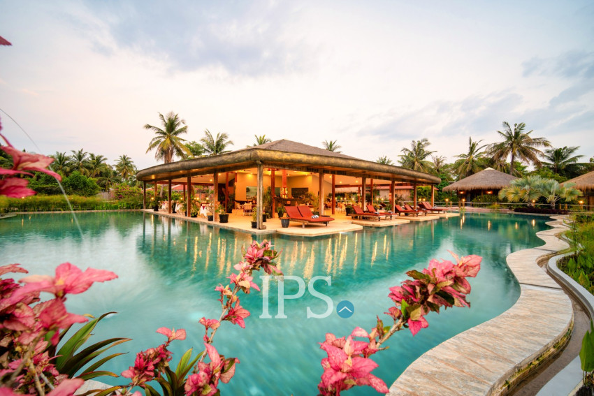 Boutique Resort with 19 Villas and Restaurant For Rent - Sala Kamreuk, Siem Reap