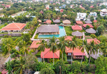 Boutique Resort with 19 Villas and Restaurant For Rent - Sala Kamreuk, Siem Reap thumbnail