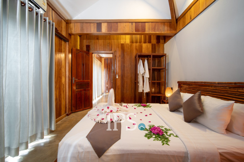 Boutique Resort with 19 Villas and Restaurant For Rent - Sala Kamreuk, Siem Reap